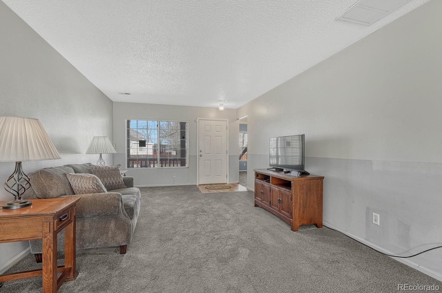 MLS Image #6 for 5160  hannibal street,denver, Colorado