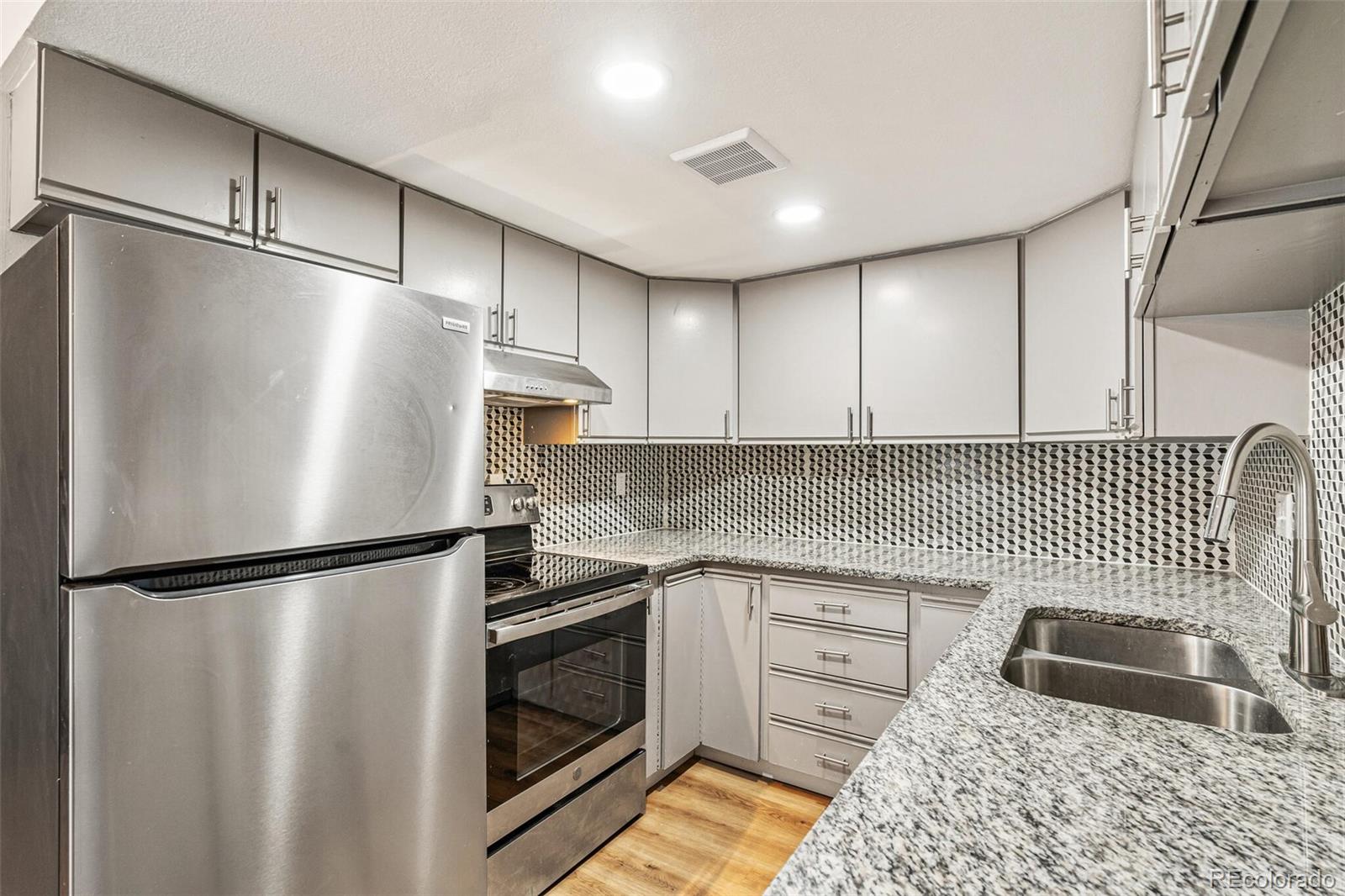 MLS Image #10 for 1336  sable boulevard,aurora, Colorado