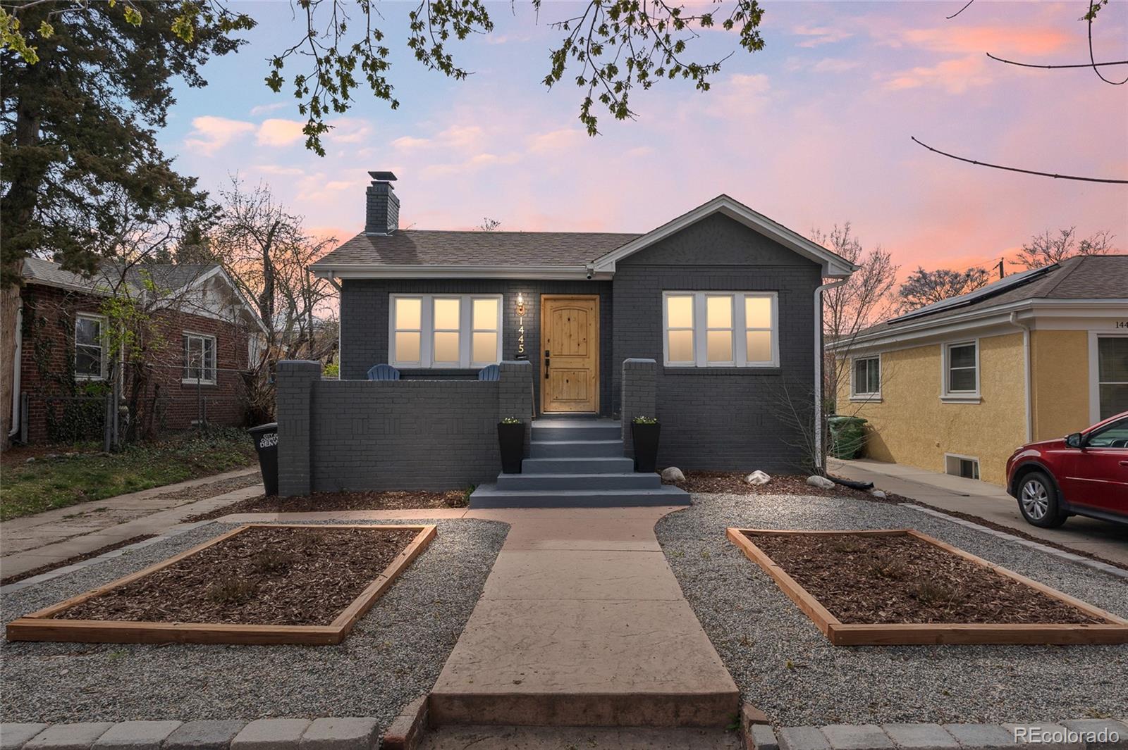 MLS Image #2 for 1445  ash street,denver, Colorado