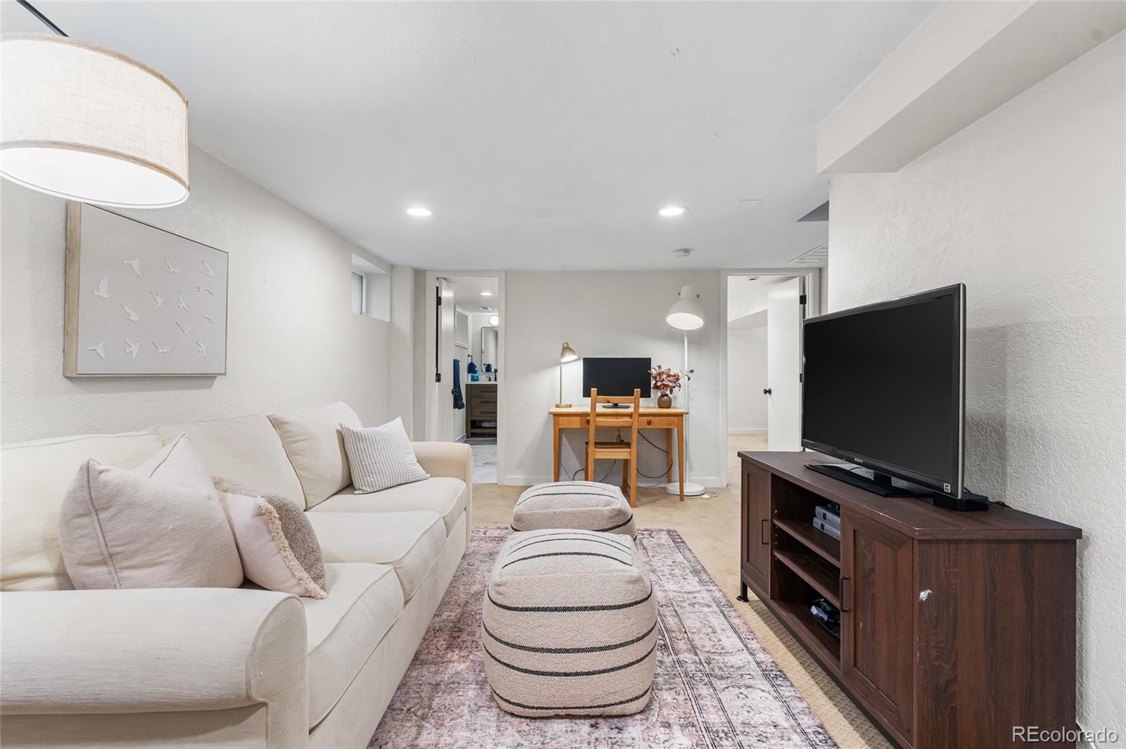 MLS Image #33 for 1445  ash street,denver, Colorado