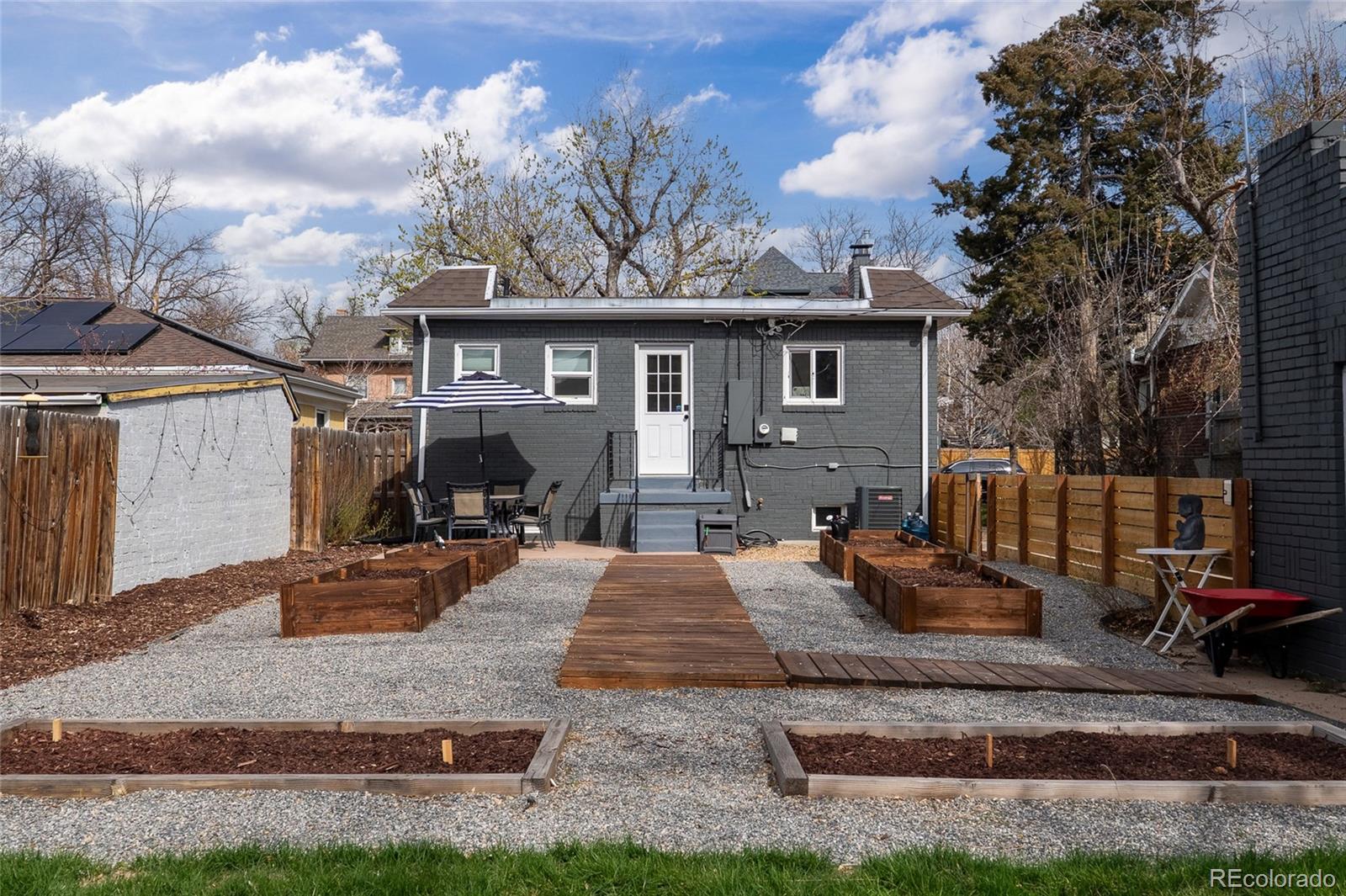 MLS Image #41 for 1445  ash street,denver, Colorado