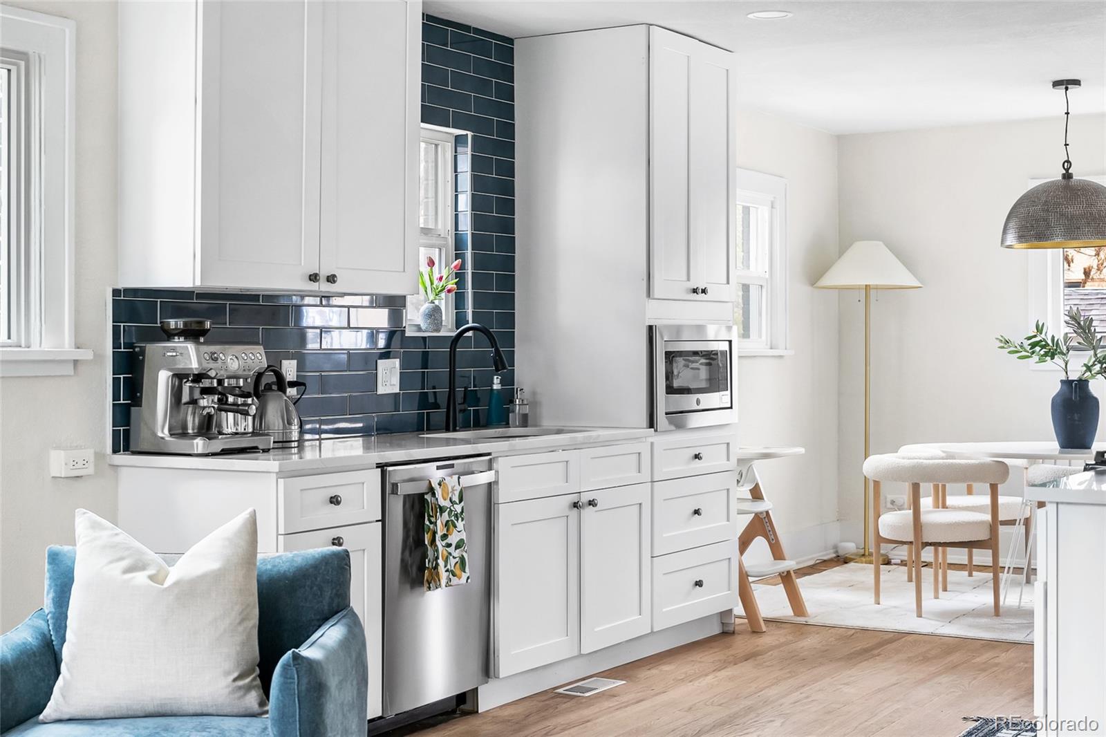 MLS Image #7 for 1445  ash street,denver, Colorado