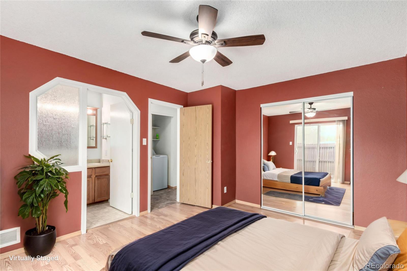 MLS Image #13 for 18982 e 17th avenue,aurora, Colorado