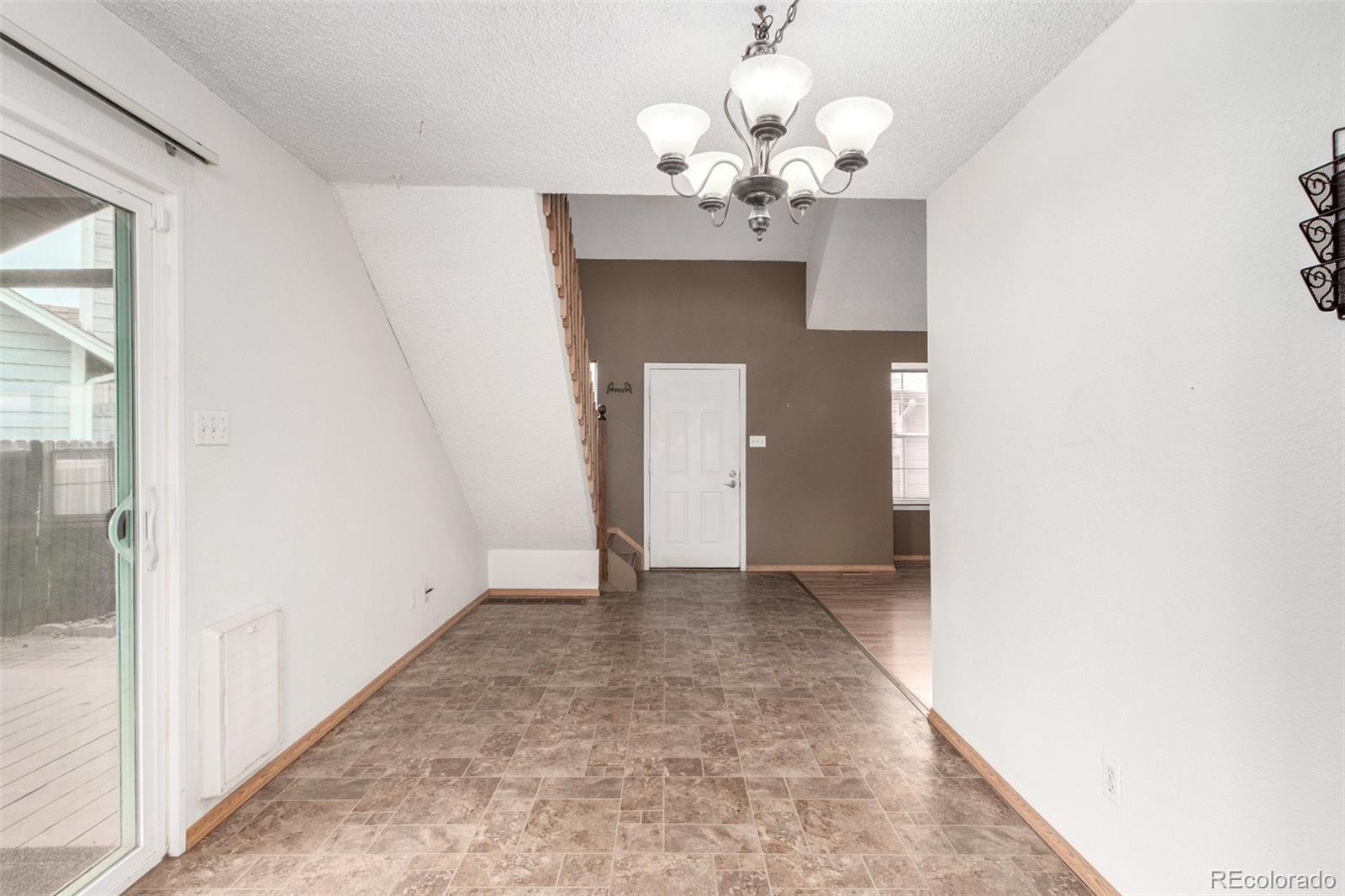 MLS Image #6 for 18982 e 17th avenue,aurora, Colorado