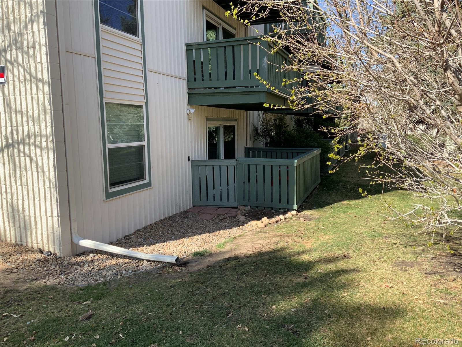 MLS Image #10 for 2160 s vaughn way,aurora, Colorado