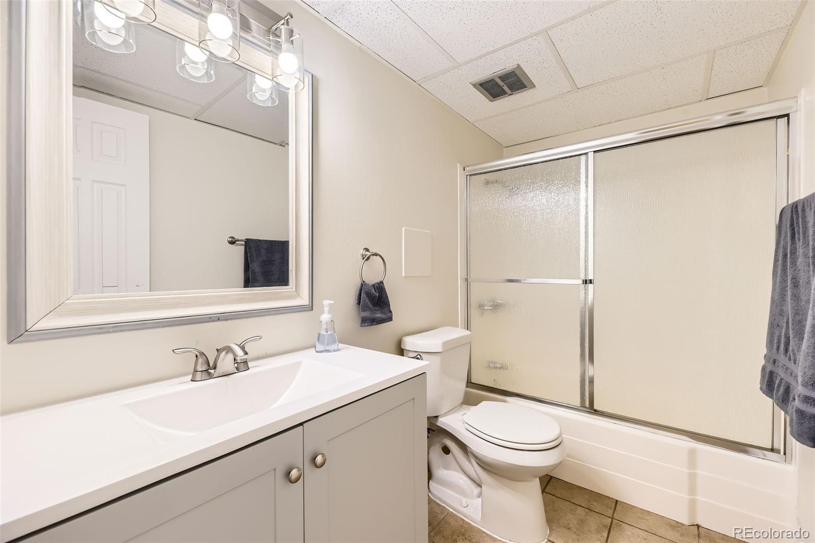 MLS Image #4 for 2160 s vaughn way,aurora, Colorado