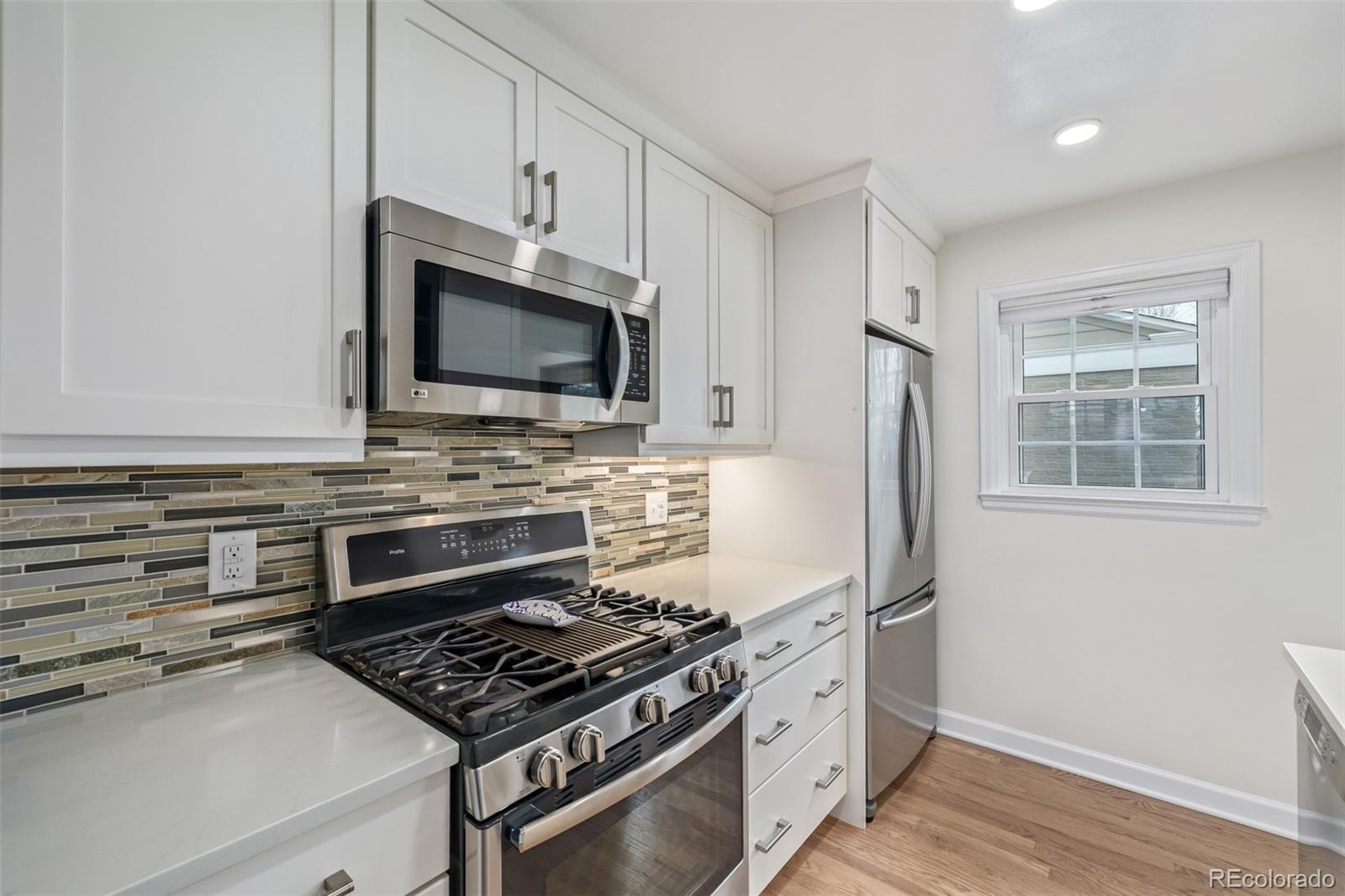 MLS Image #6 for 860  magnolia street,denver, Colorado