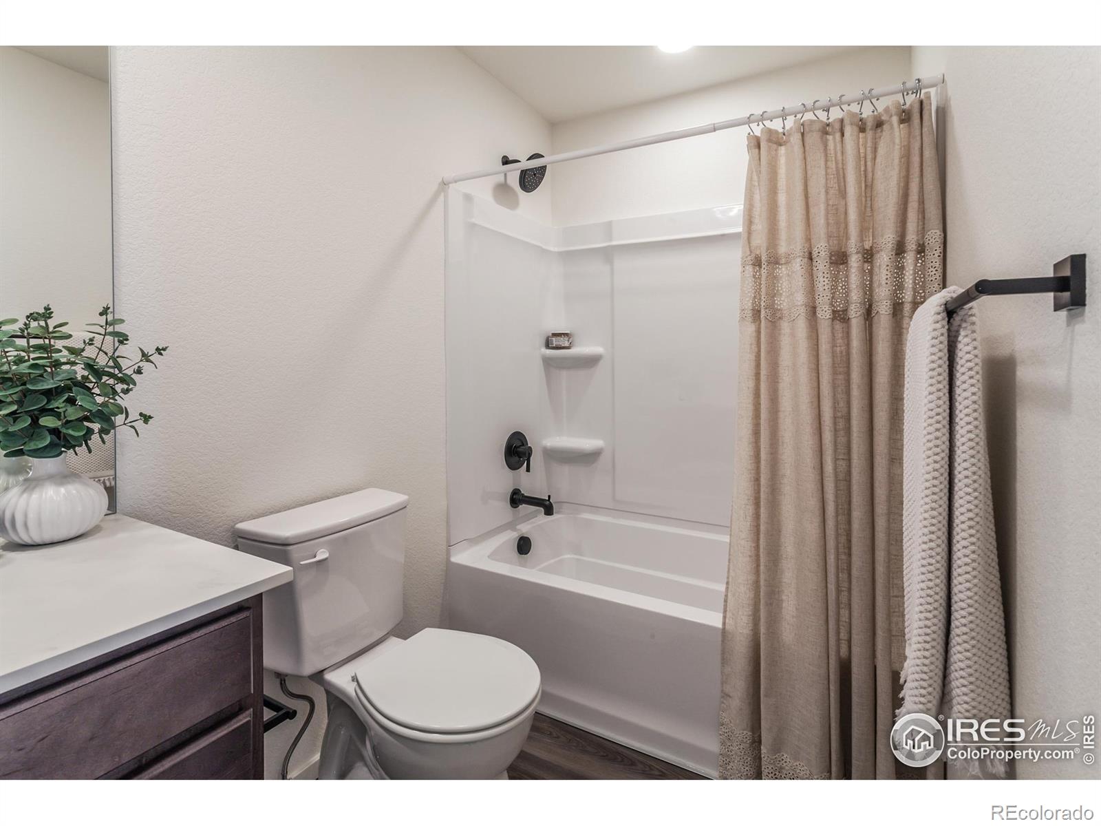 MLS Image #45 for 776  galloway drive,johnstown, Colorado
