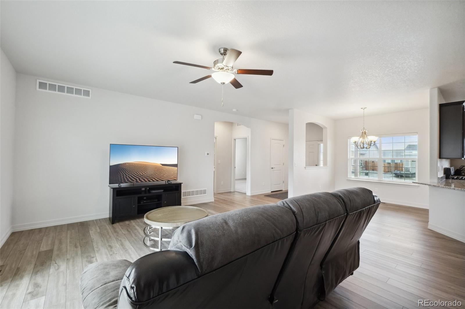 MLS Image #10 for 56432 e 23rd avenue,strasburg, Colorado