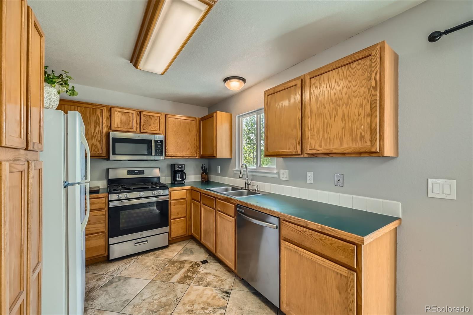 MLS Image #5 for 624  4th street,frederick, Colorado