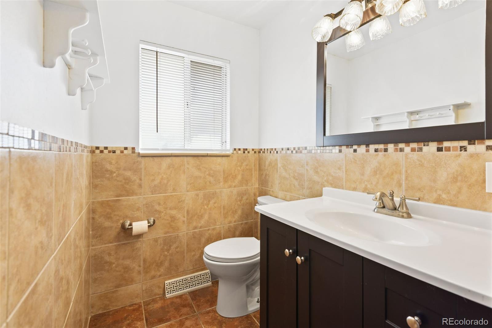 MLS Image #13 for 1720  pecos way,denver, Colorado