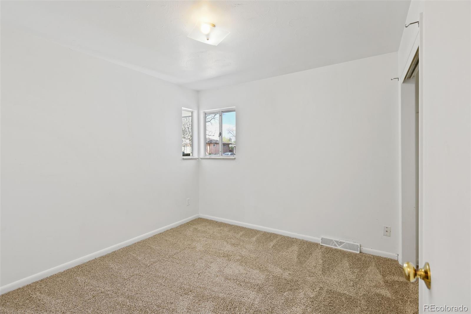 MLS Image #18 for 1720  pecos way,denver, Colorado