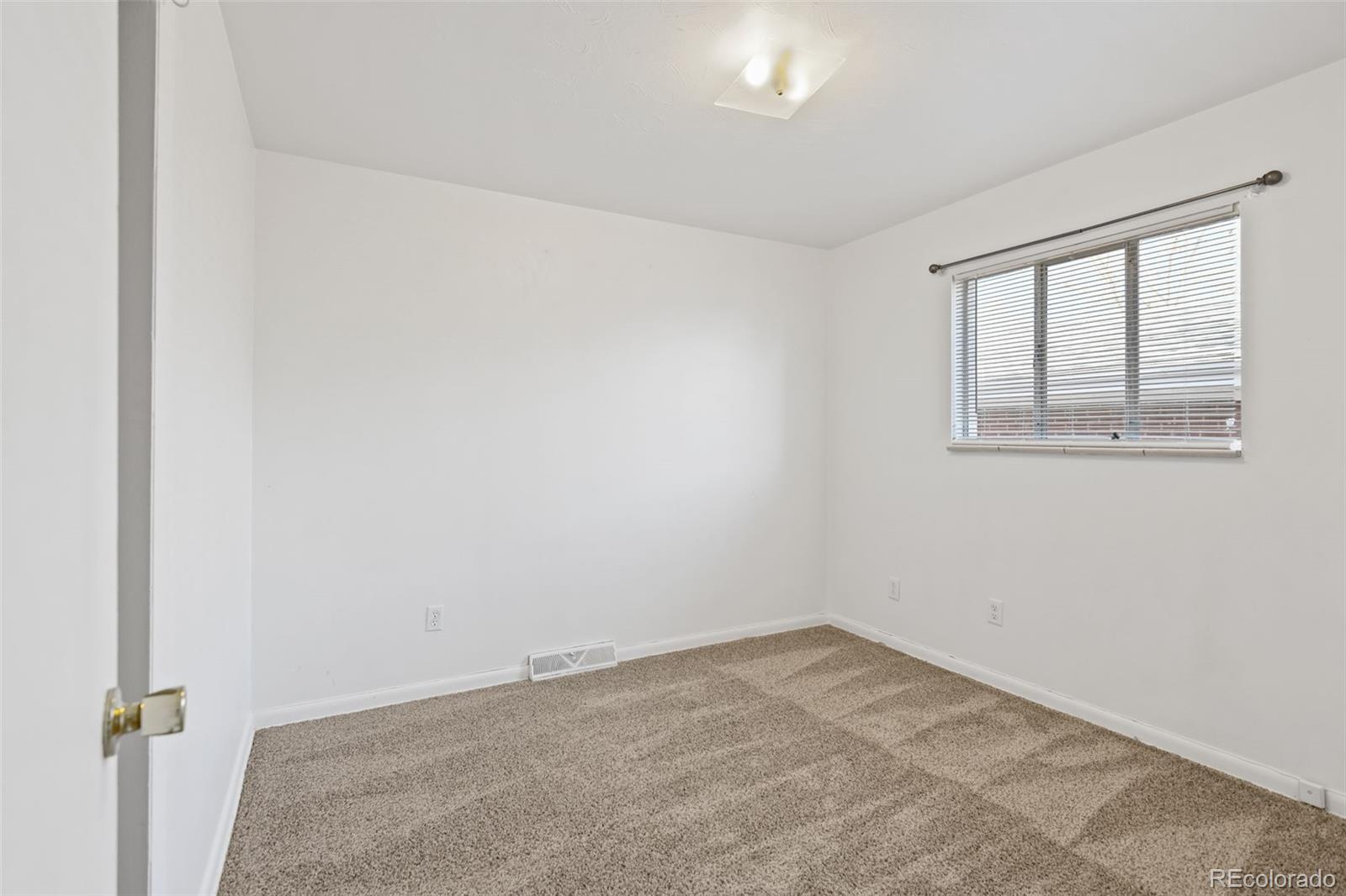 MLS Image #19 for 1720  pecos way,denver, Colorado