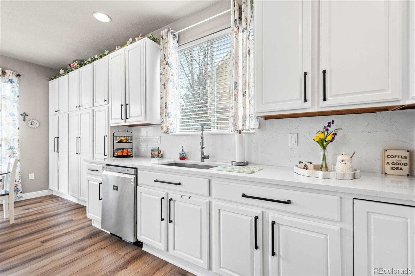 MLS Image #15 for 11356  mesa verde way,parker, Colorado