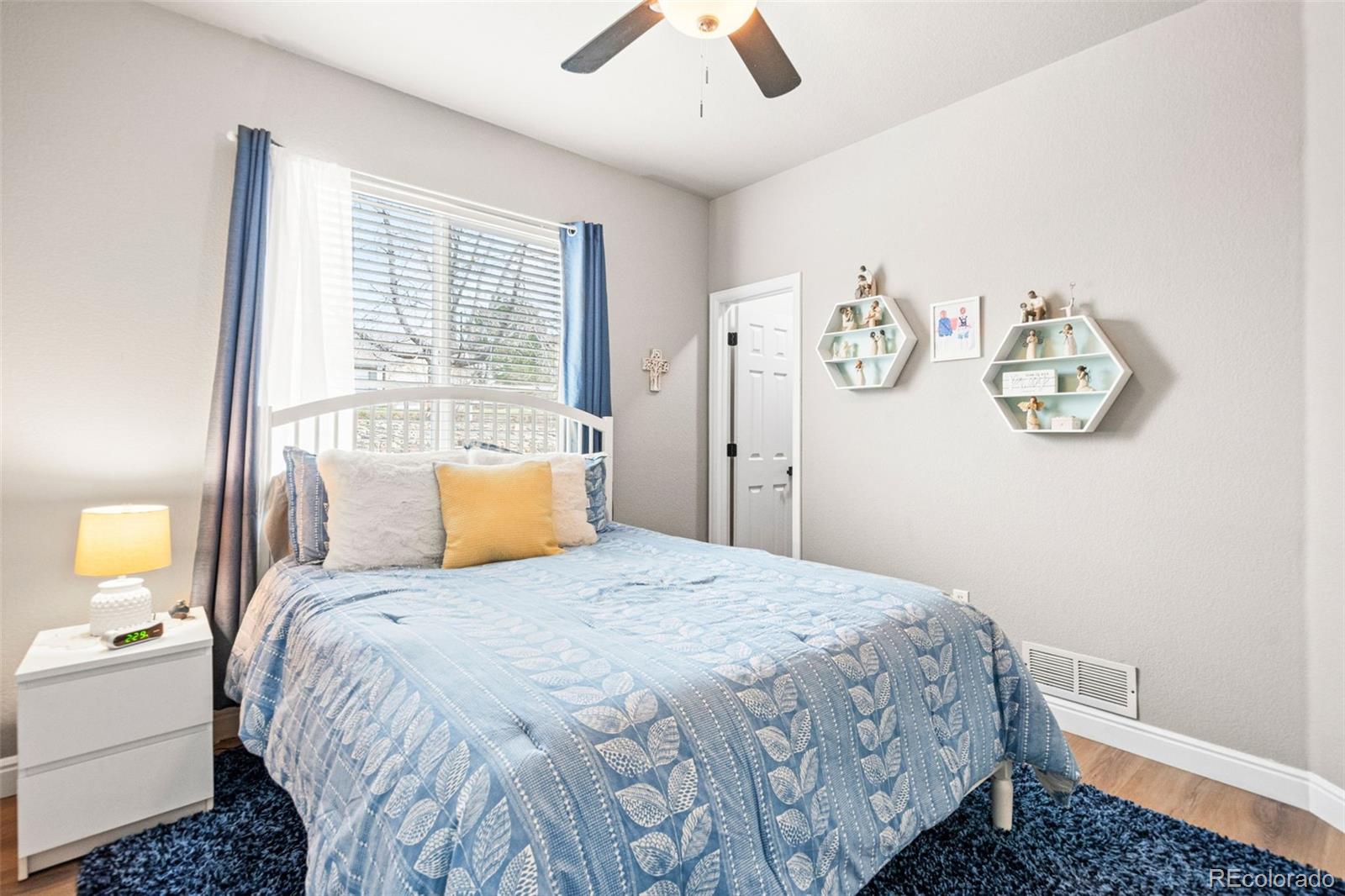 MLS Image #26 for 11356  mesa verde way,parker, Colorado