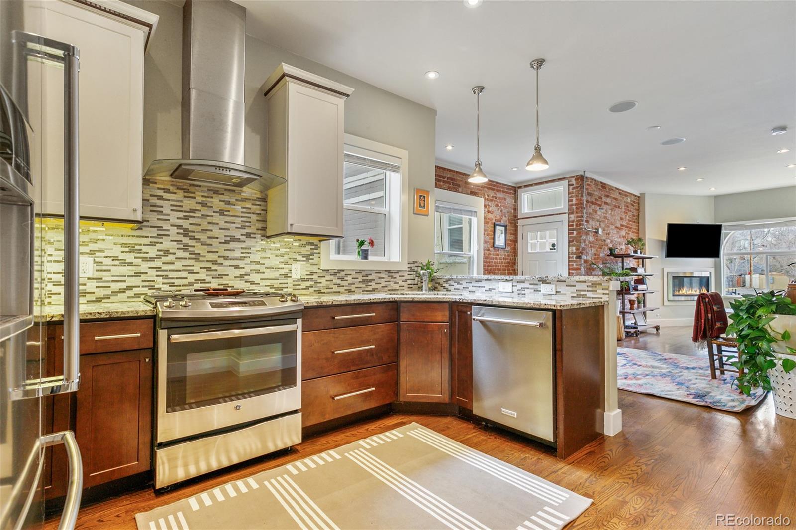 MLS Image #13 for 2224 n humboldt street,denver, Colorado