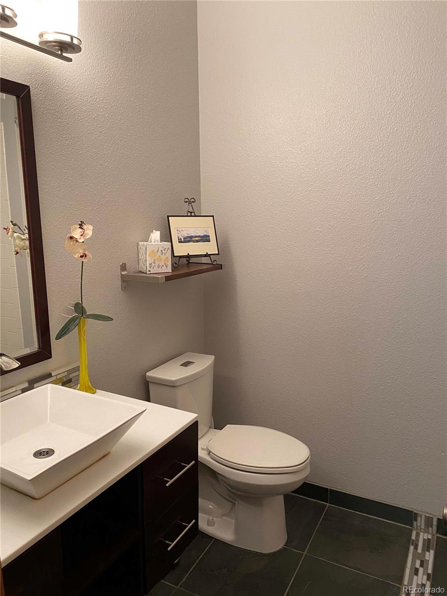MLS Image #19 for 7167 s acoma street,littleton, Colorado