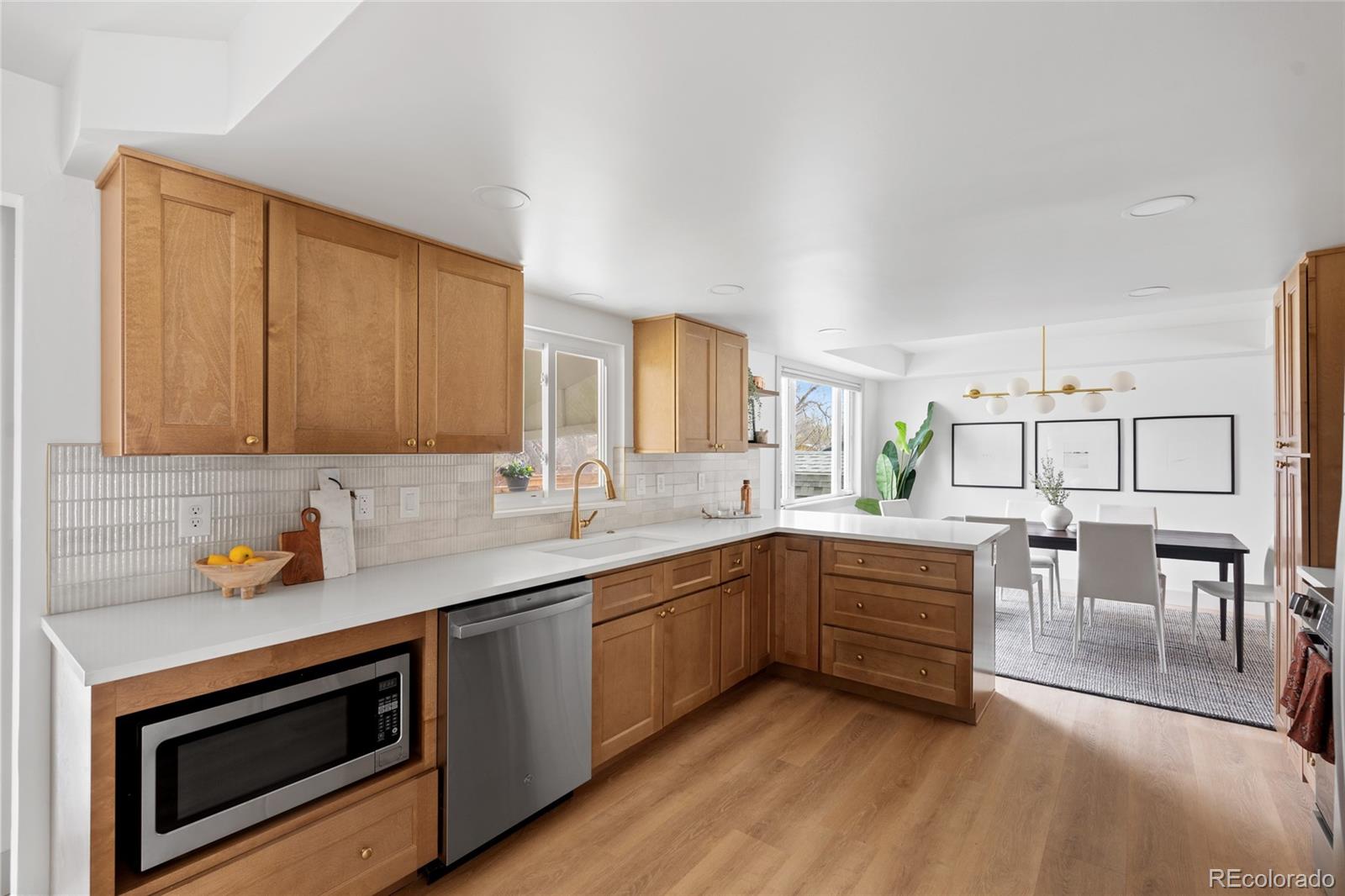 MLS Image #14 for 3930 s spruce street,denver, Colorado