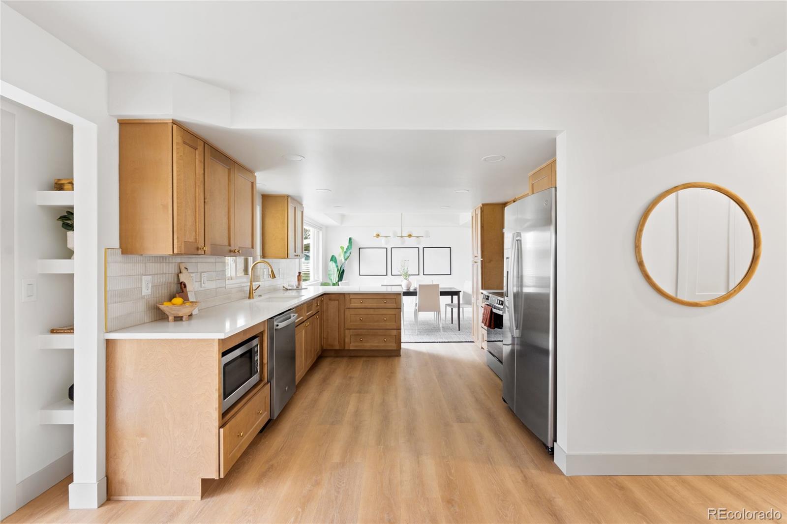 MLS Image #9 for 3930 s spruce street,denver, Colorado
