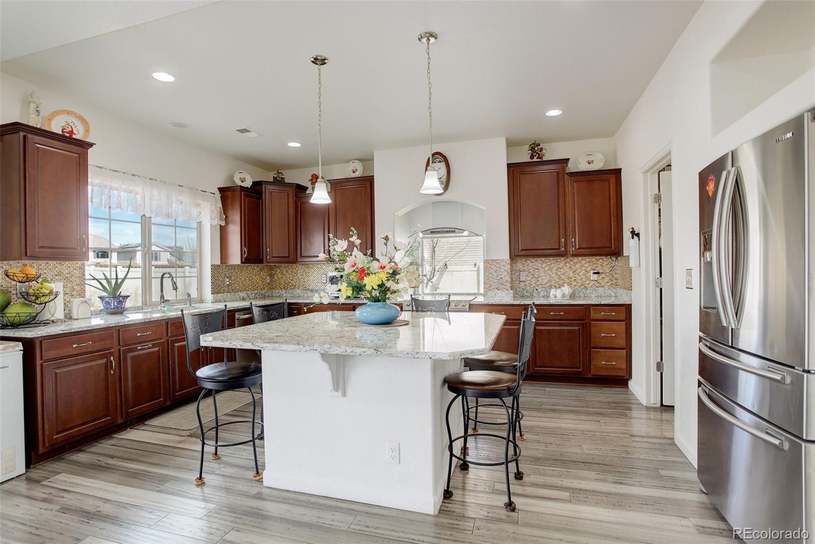 MLS Image #10 for 4971  ceylon way,denver, Colorado
