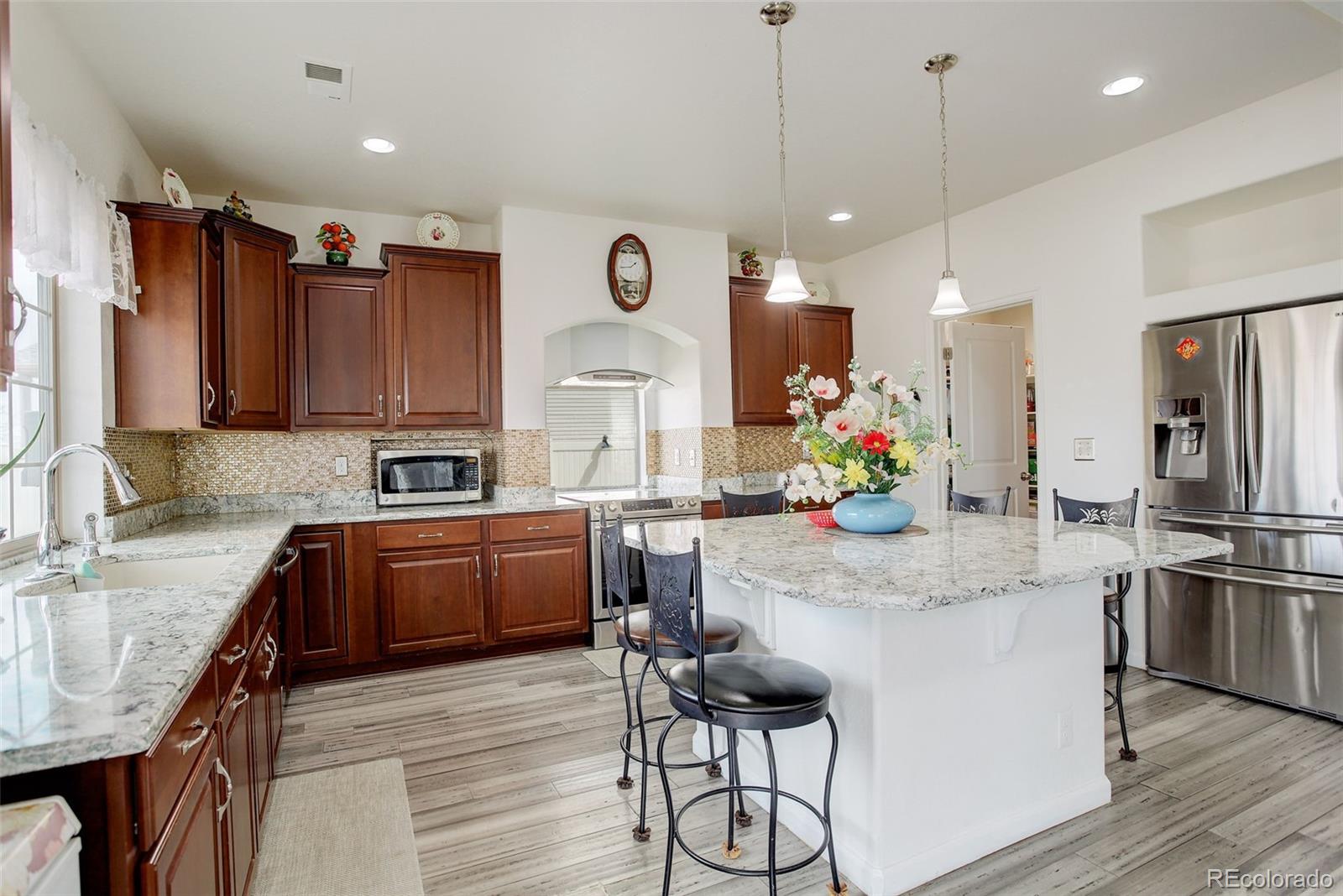 MLS Image #12 for 4971  ceylon way,denver, Colorado