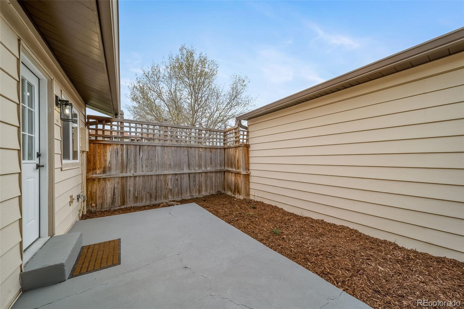MLS Image #25 for 16086 e ithaca place,aurora, Colorado