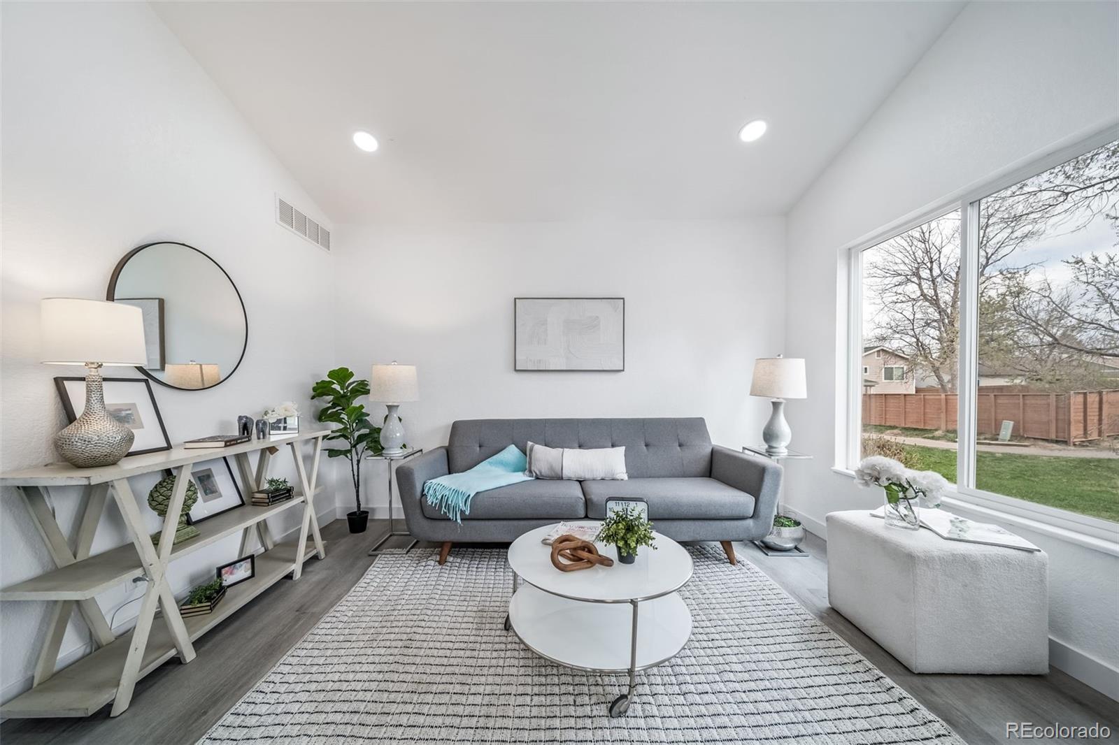 MLS Image #4 for 16086 e ithaca place,aurora, Colorado
