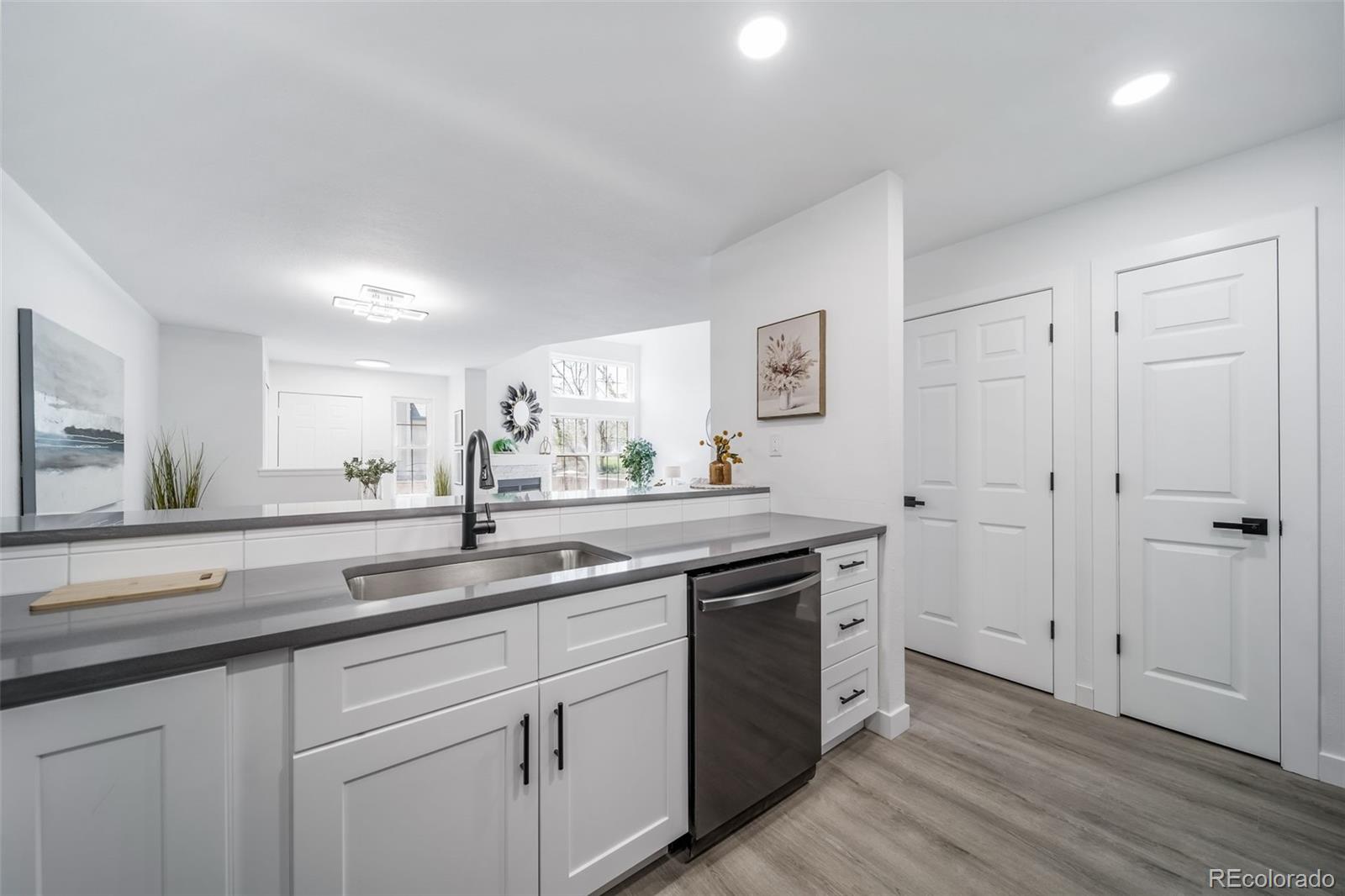 MLS Image #19 for 1673 s fulton street,aurora, Colorado