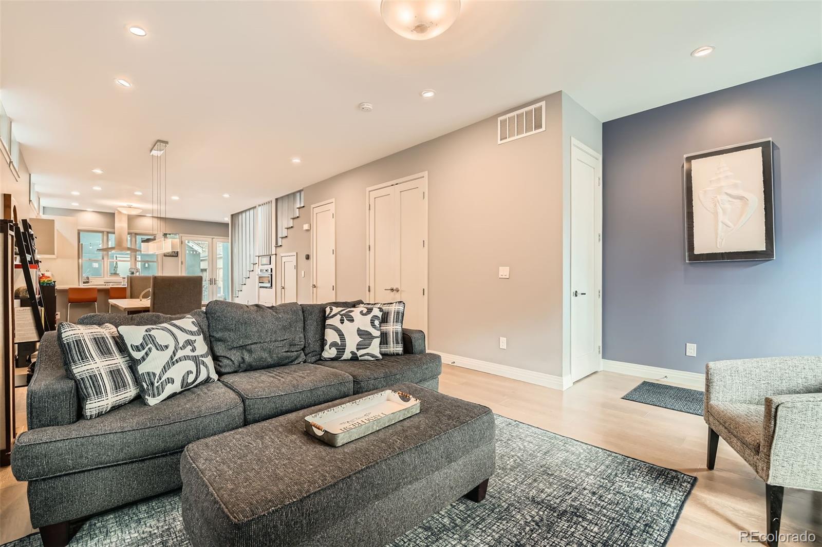 MLS Image #6 for 35  elati street,denver, Colorado