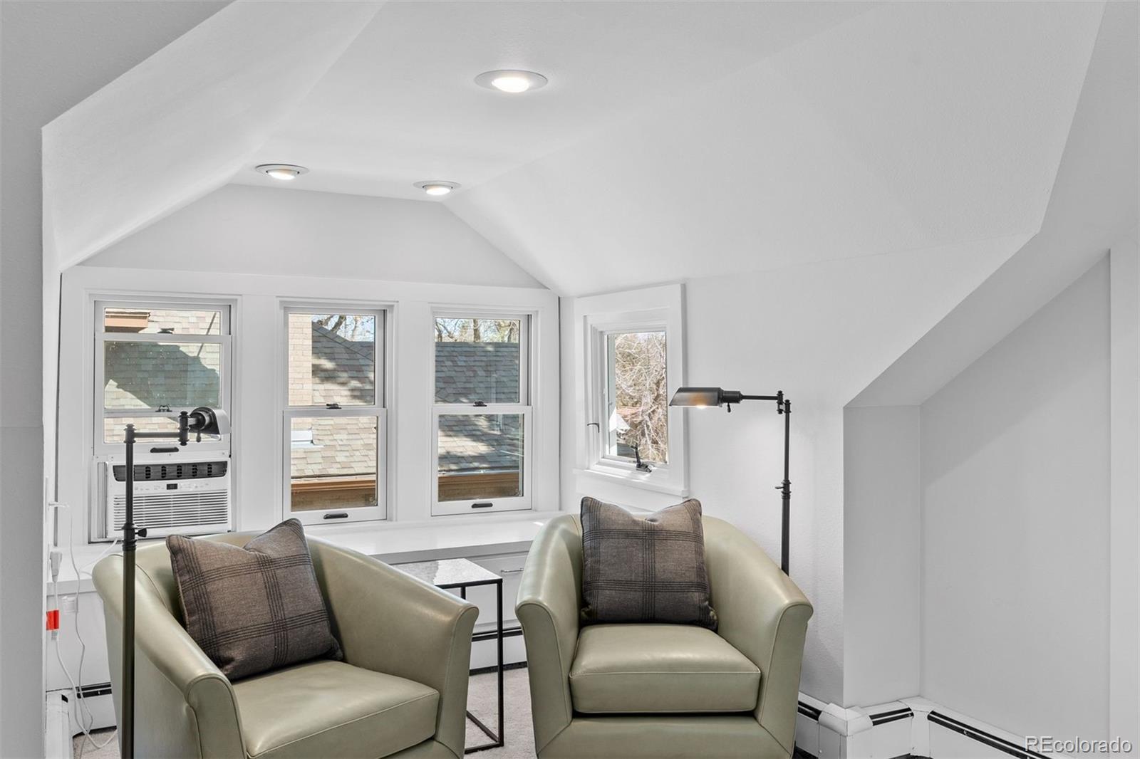 MLS Image #33 for 4045 e 18th avenue,denver, Colorado