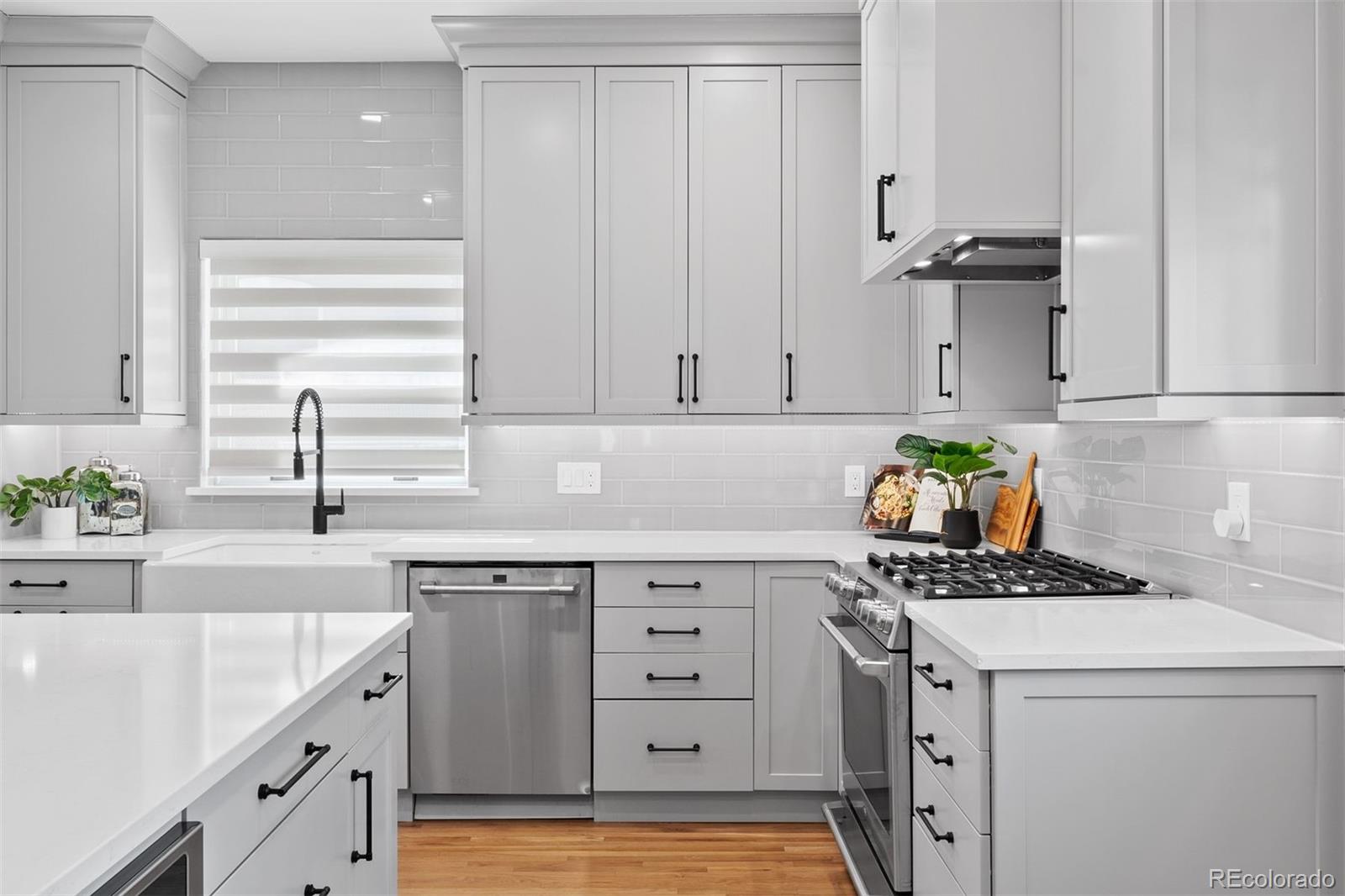 MLS Image #9 for 4045 e 18th avenue,denver, Colorado