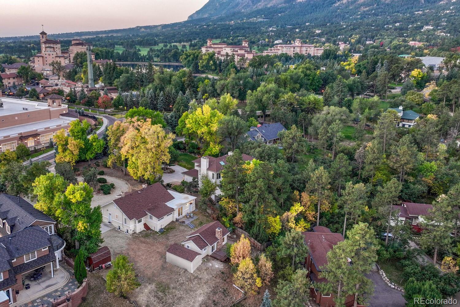 MLS Image #33 for 1516  mesa avenue,colorado springs, Colorado