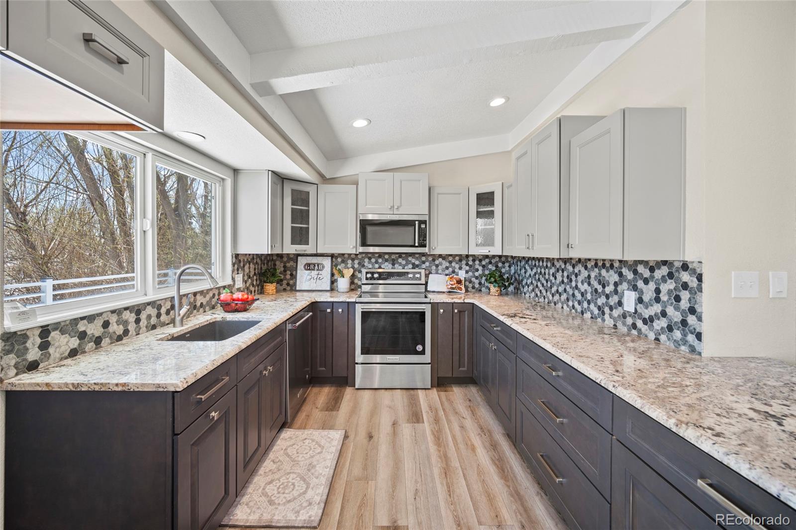 MLS Image #11 for 3120  wesley place,colorado springs, Colorado