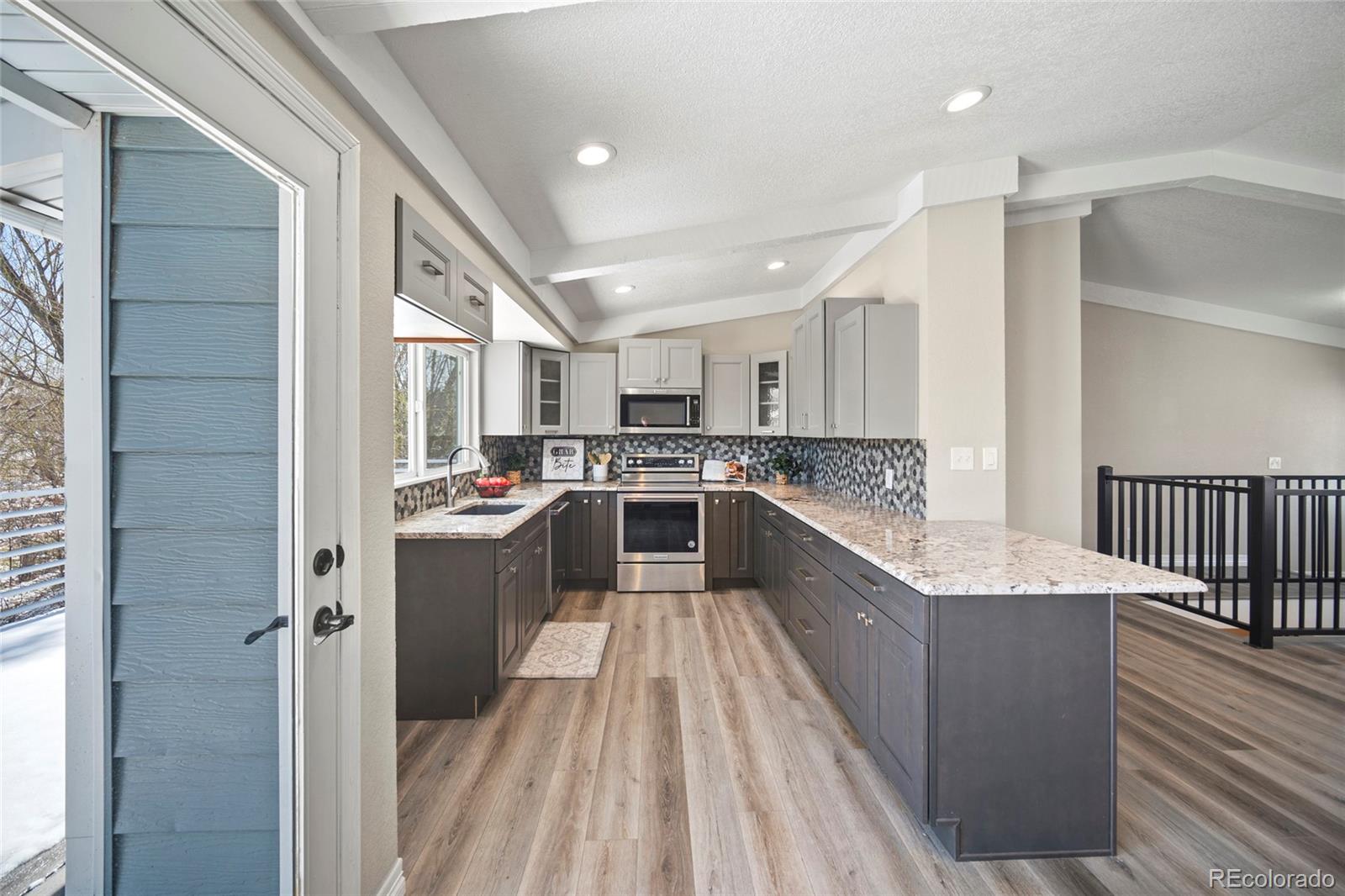 MLS Image #9 for 3120  wesley place,colorado springs, Colorado