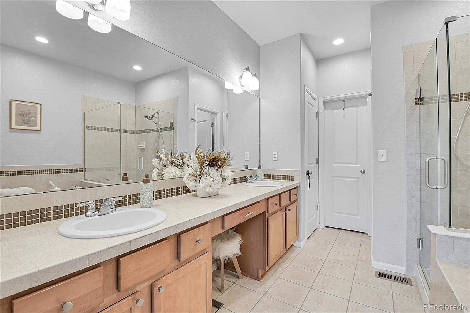 MLS Image #20 for 8977 e otero place,centennial, Colorado