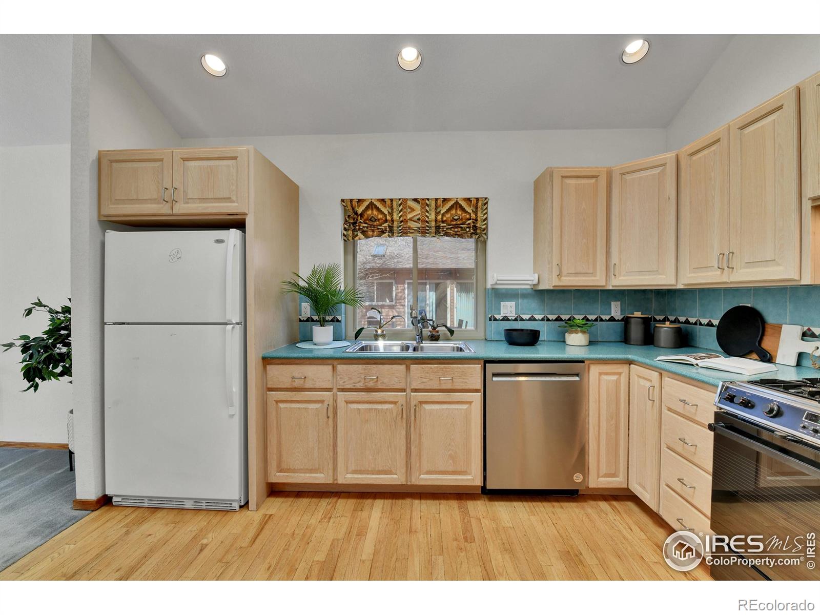 MLS Image #13 for 3885  birchwood drive,boulder, Colorado