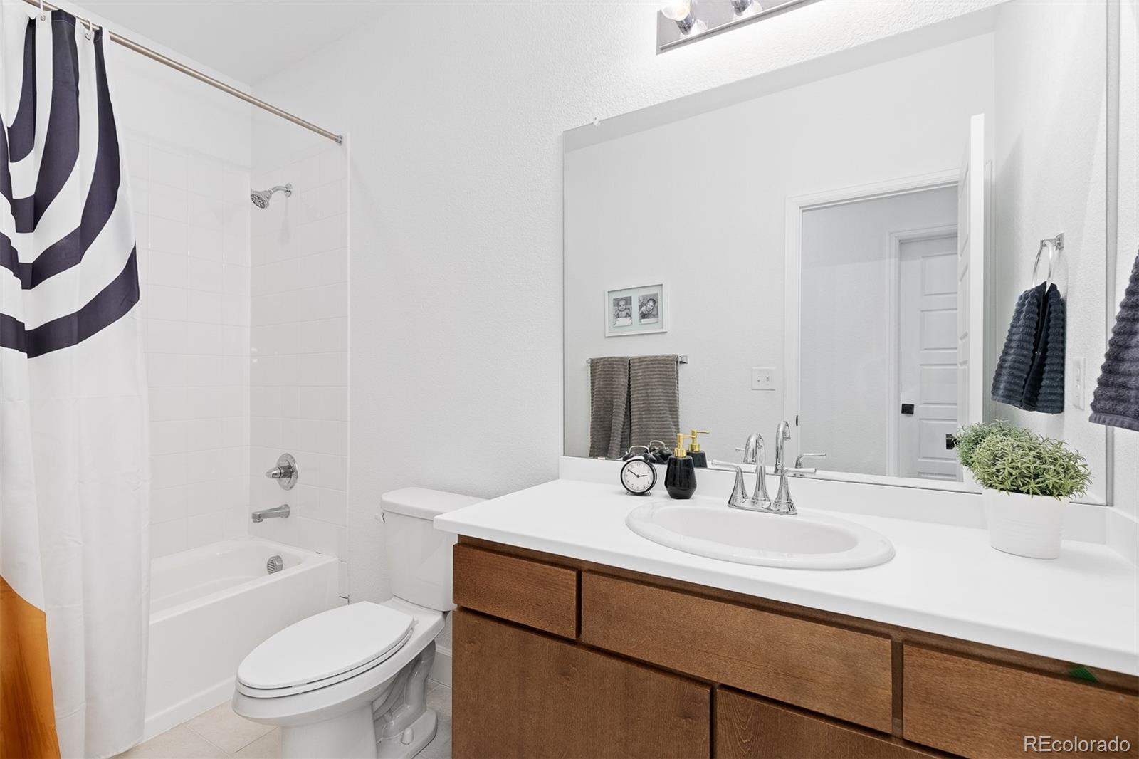 MLS Image #33 for 5211  routt court,arvada, Colorado