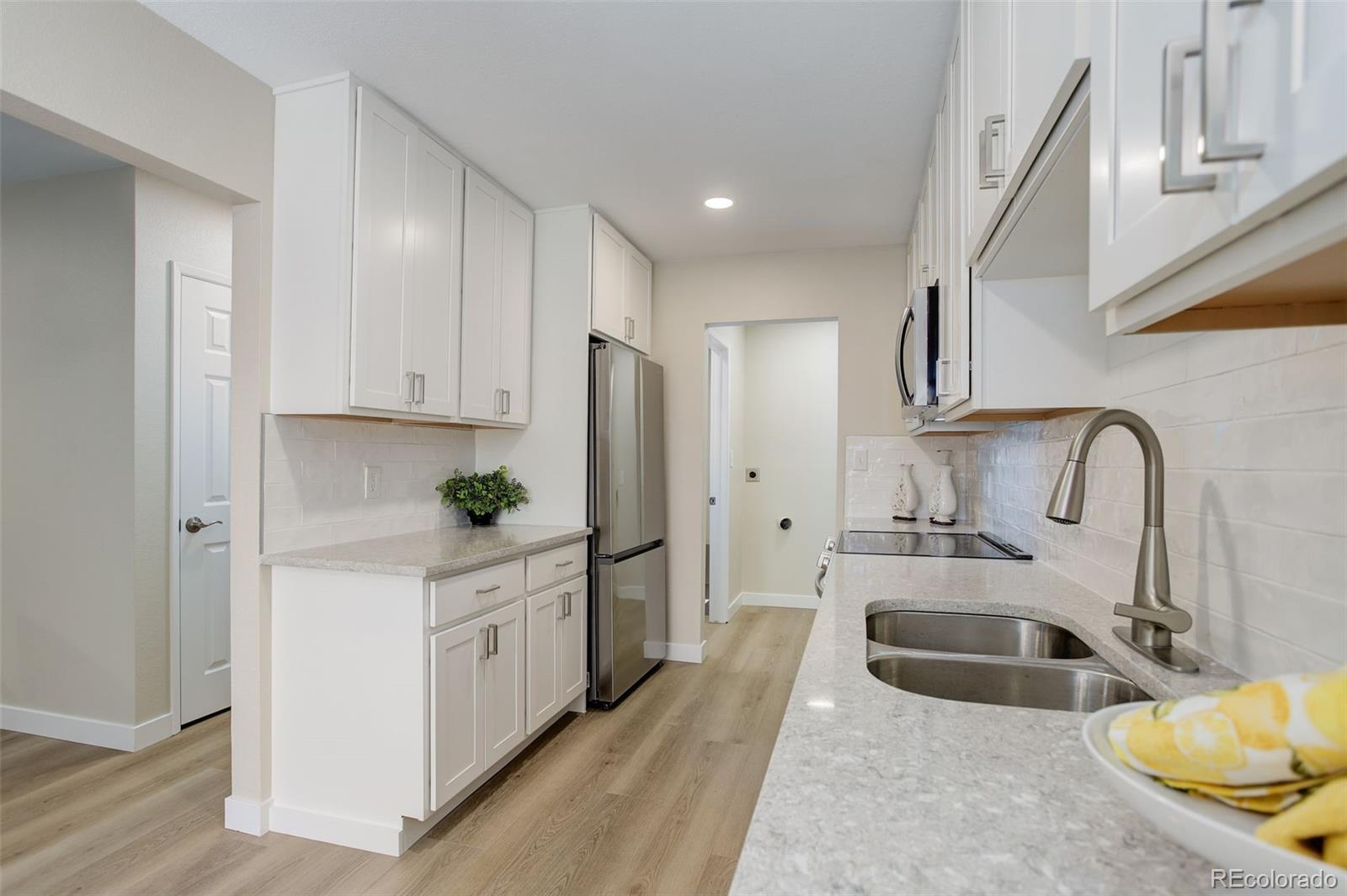 MLS Image #8 for 167 s upham court,lakewood, Colorado