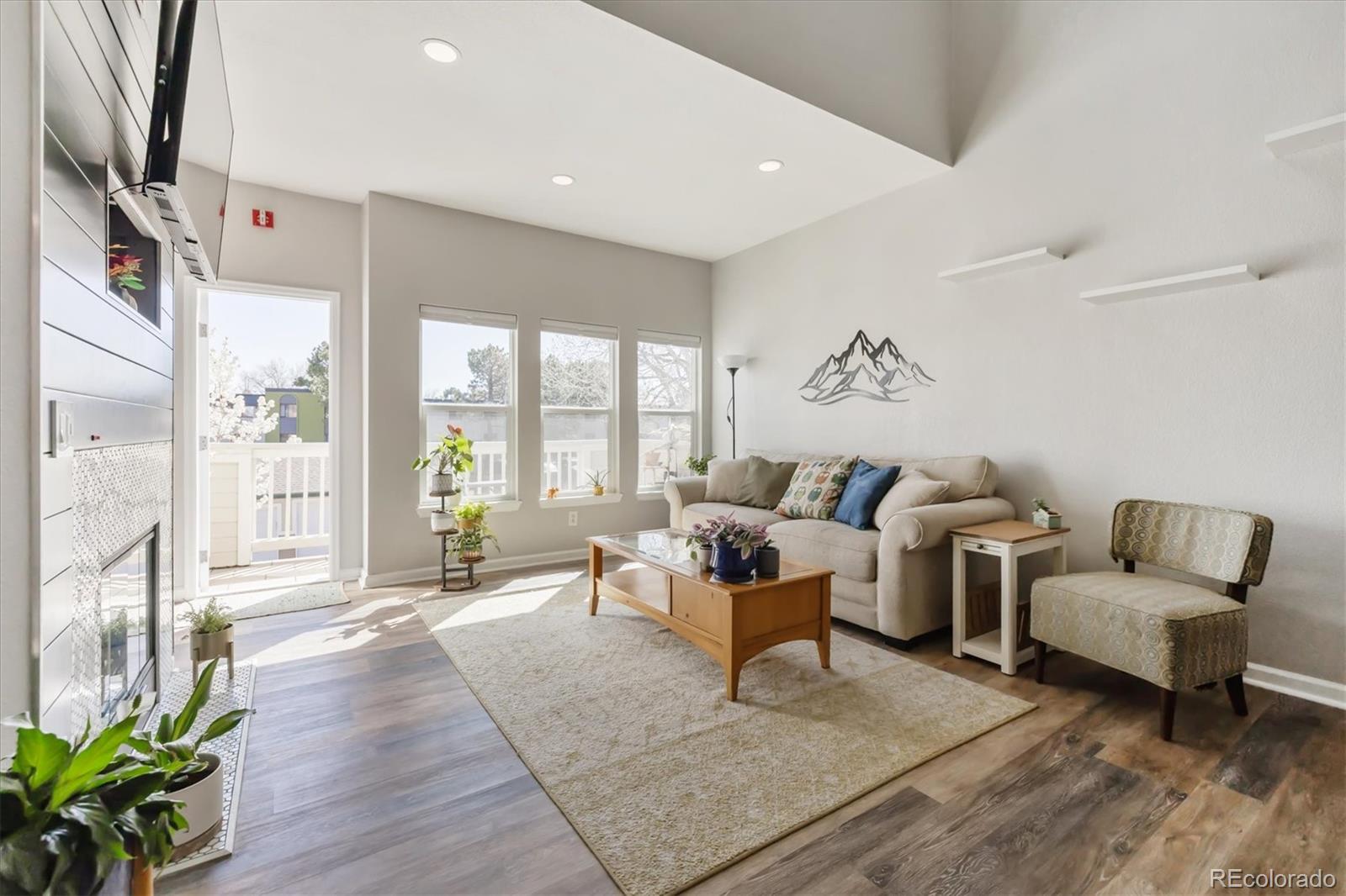 MLS Image #5 for 8707 e florida avenue,denver, Colorado