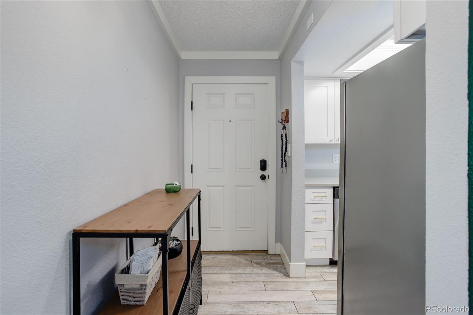 MLS Image #3 for 7201 e quincy avenue,denver, Colorado
