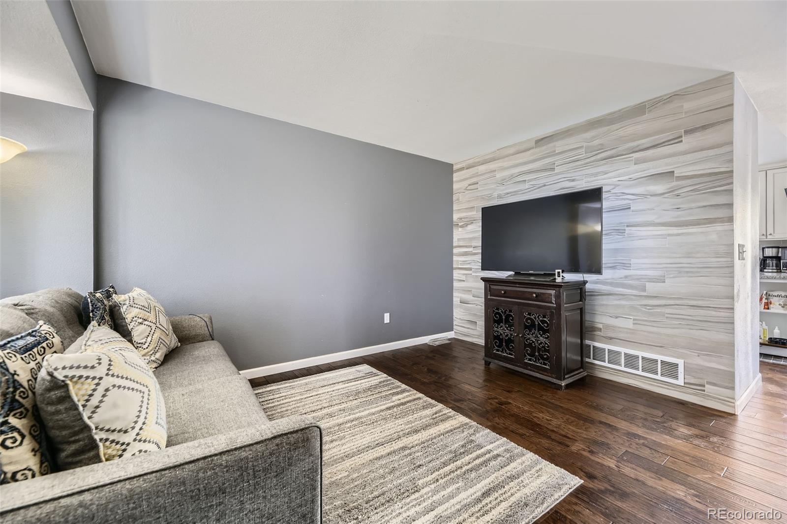 MLS Image #5 for 4222 s himalaya way,aurora, Colorado