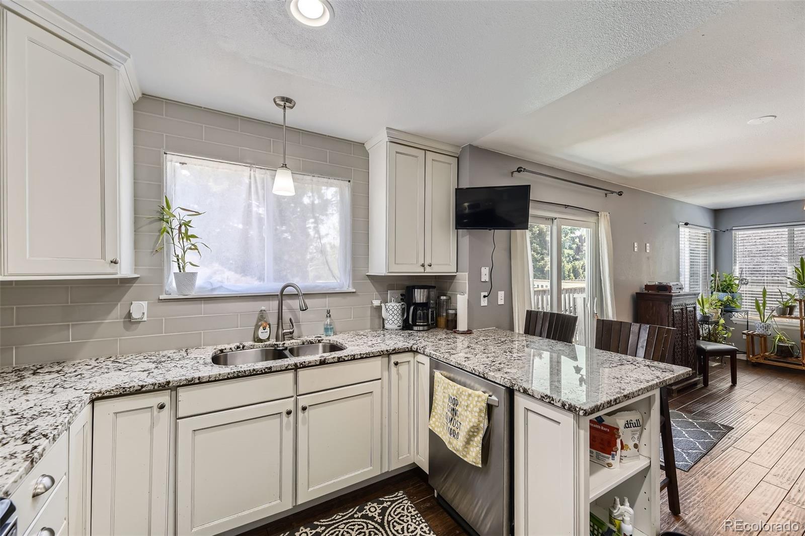 MLS Image #8 for 4222 s himalaya way,aurora, Colorado