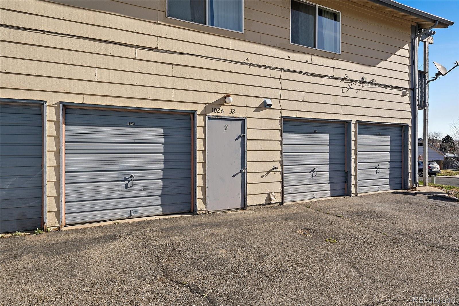 MLS Image #13 for 1028  coronado parkway,denver, Colorado