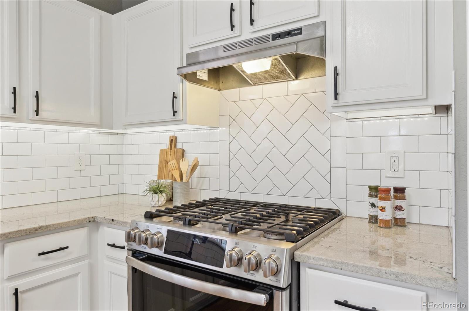 MLS Image #16 for 684  poppy place,highlands ranch, Colorado