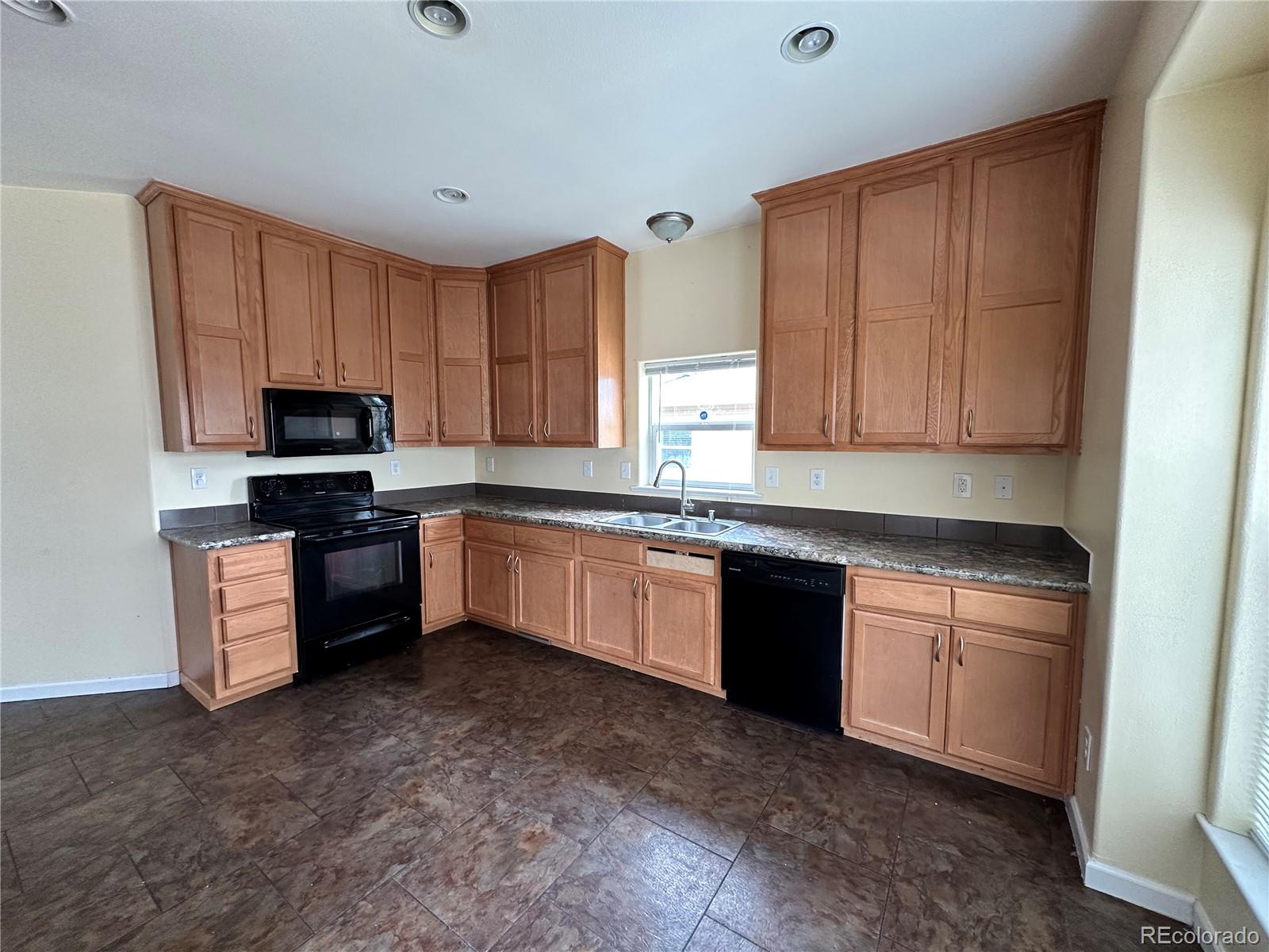MLS Image #3 for 7811  st vrain drive,frederick, Colorado