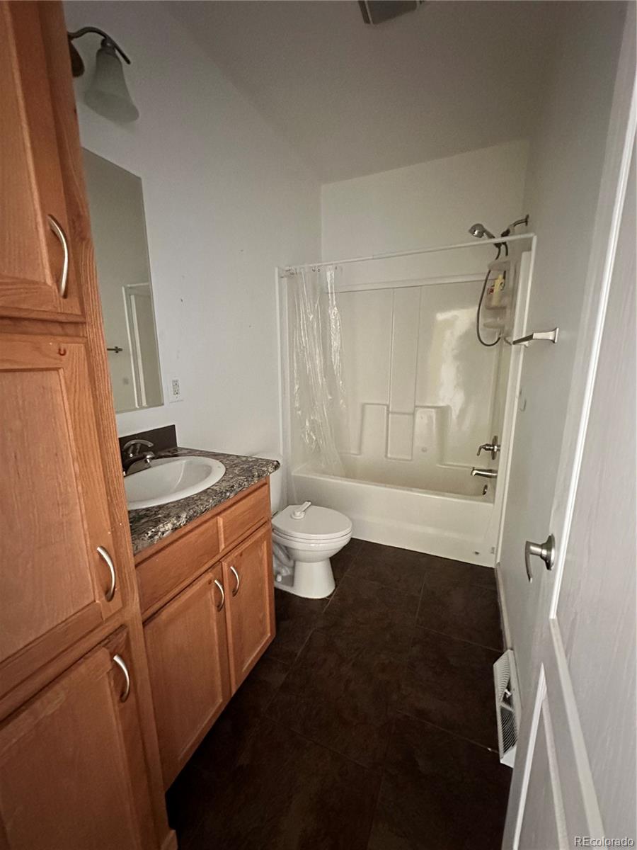 MLS Image #8 for 7811  st vrain drive,frederick, Colorado