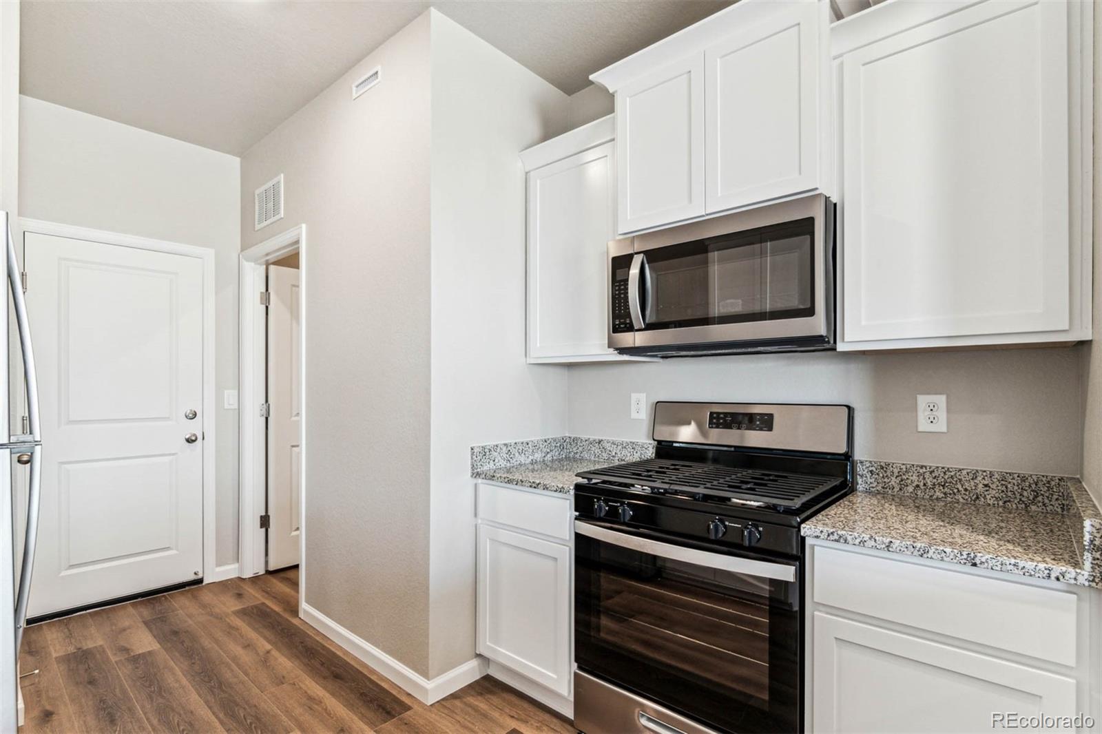 MLS Image #9 for 870  sawdust drive,brighton, Colorado