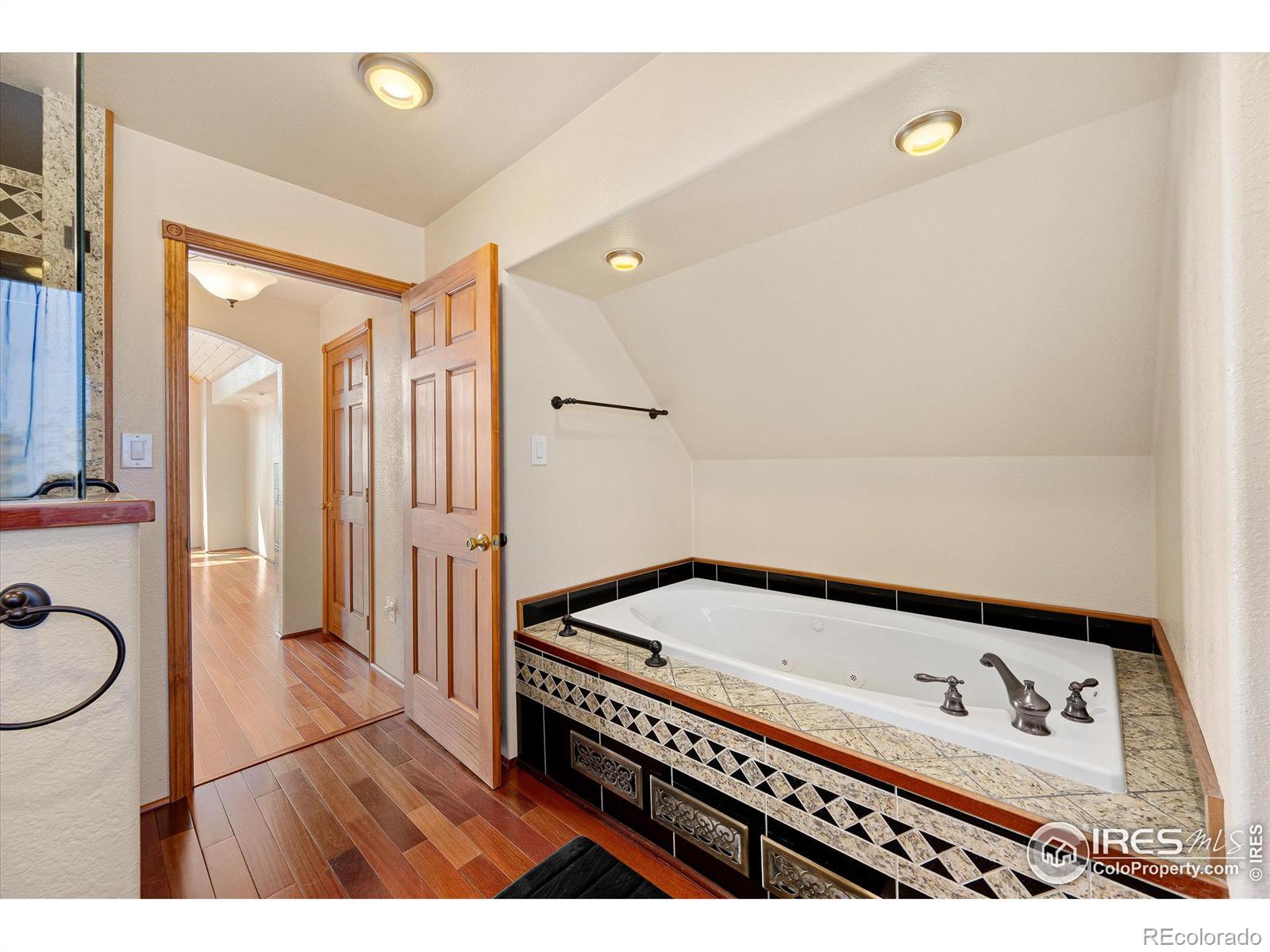 MLS Image #27 for 3805  davis ranch road,bellvue, Colorado