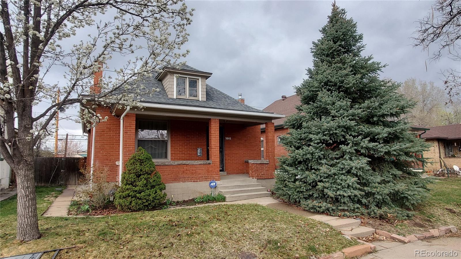 MLS Image #0 for 1661 s lincoln street,denver, Colorado