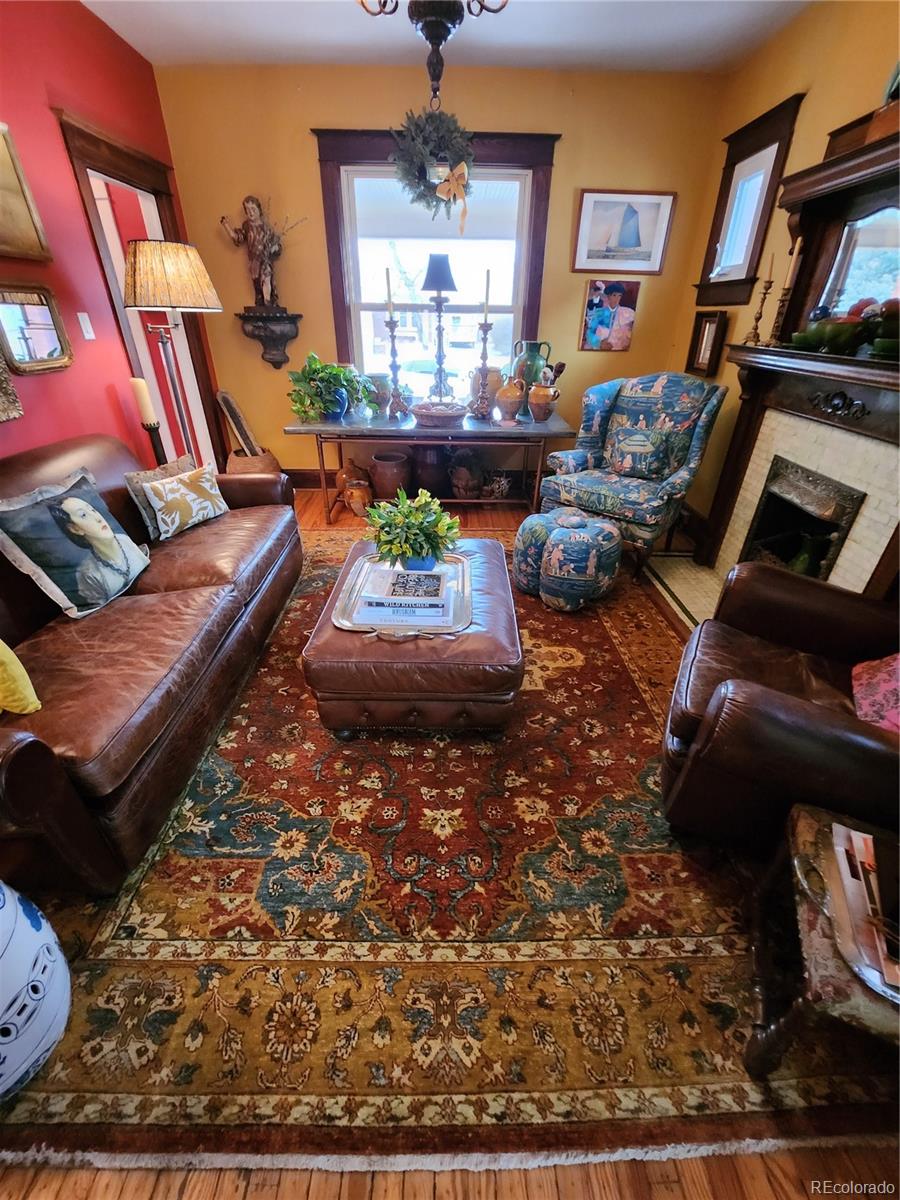 MLS Image #11 for 1661 s lincoln street,denver, Colorado